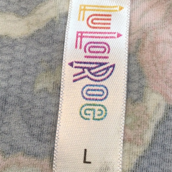 LuLaRoe tee shirt size Large - Picture 2 of 8